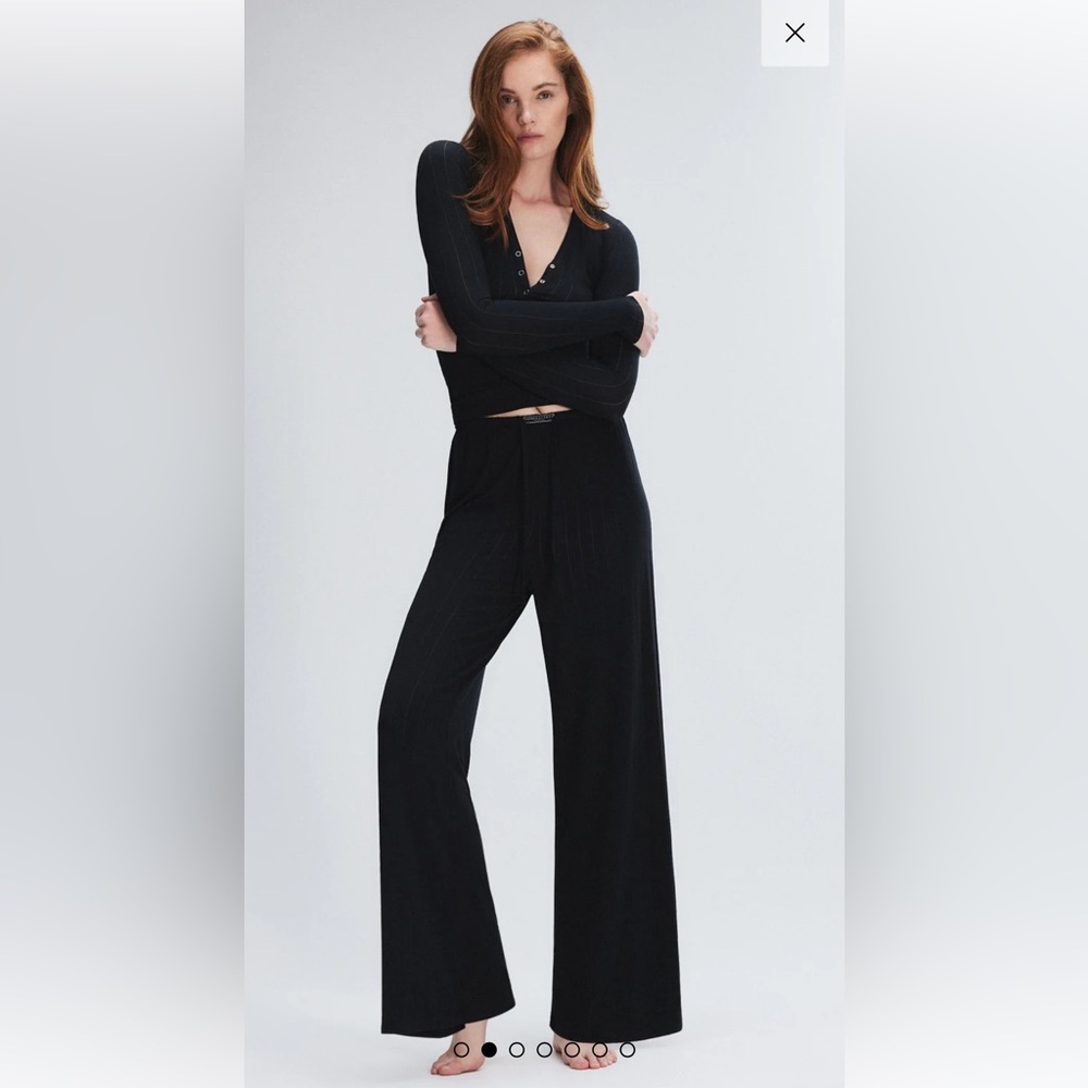SavageXFenty Black Sleek Stitch Pant 2-PIECE SET